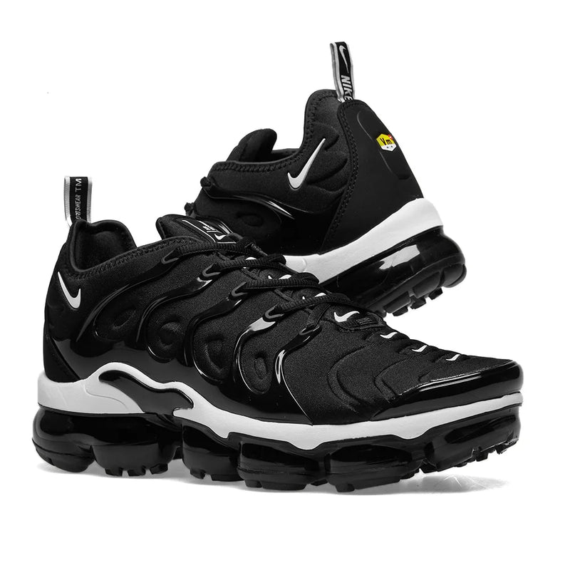 Nike Air VaporMax Plus Black & White