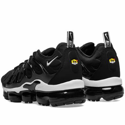 Nike Air VaporMax Plus Black & White