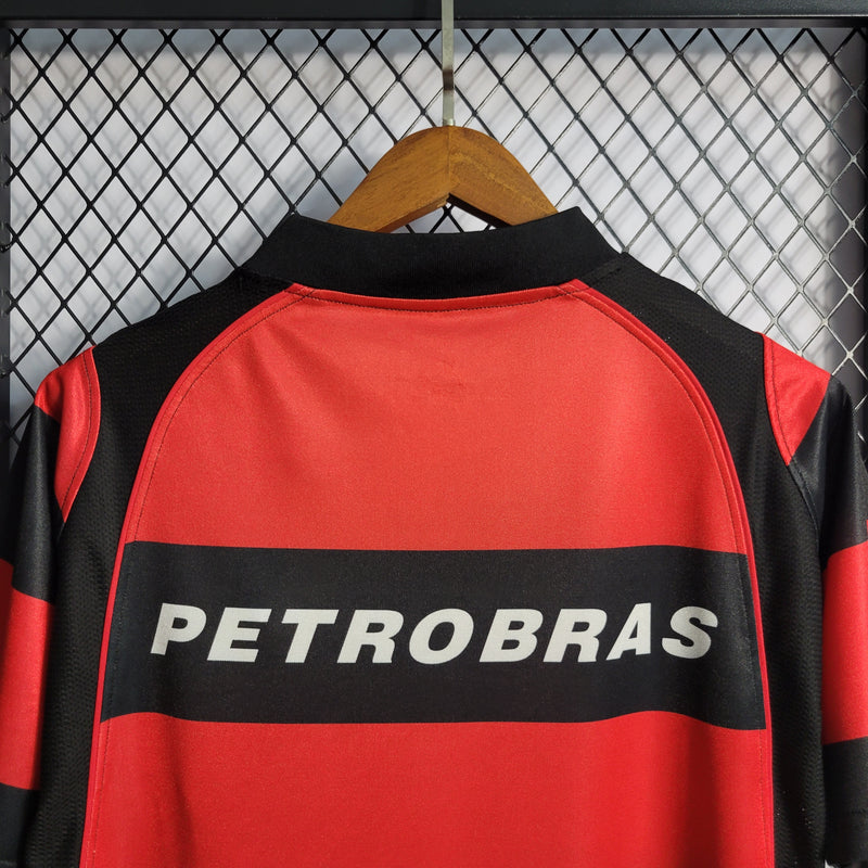 Camisa Retrô Flamengo I 2003/04 - Torcedor Masculina - Vermelho e Preto